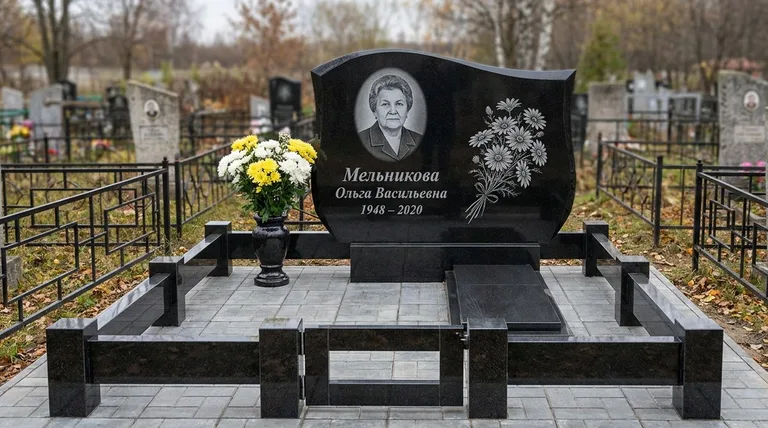 Памятник с гравировкой ромашек — выполненная работа «Мельникова» в Пензе