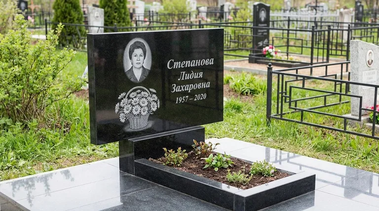 Памятник с гравировкой ромашек — выполненная работа «Степанова» в Пензе