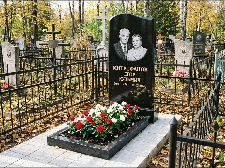 Гравировка портрета на чёрном граните — выполненная работа 17 в Пензе